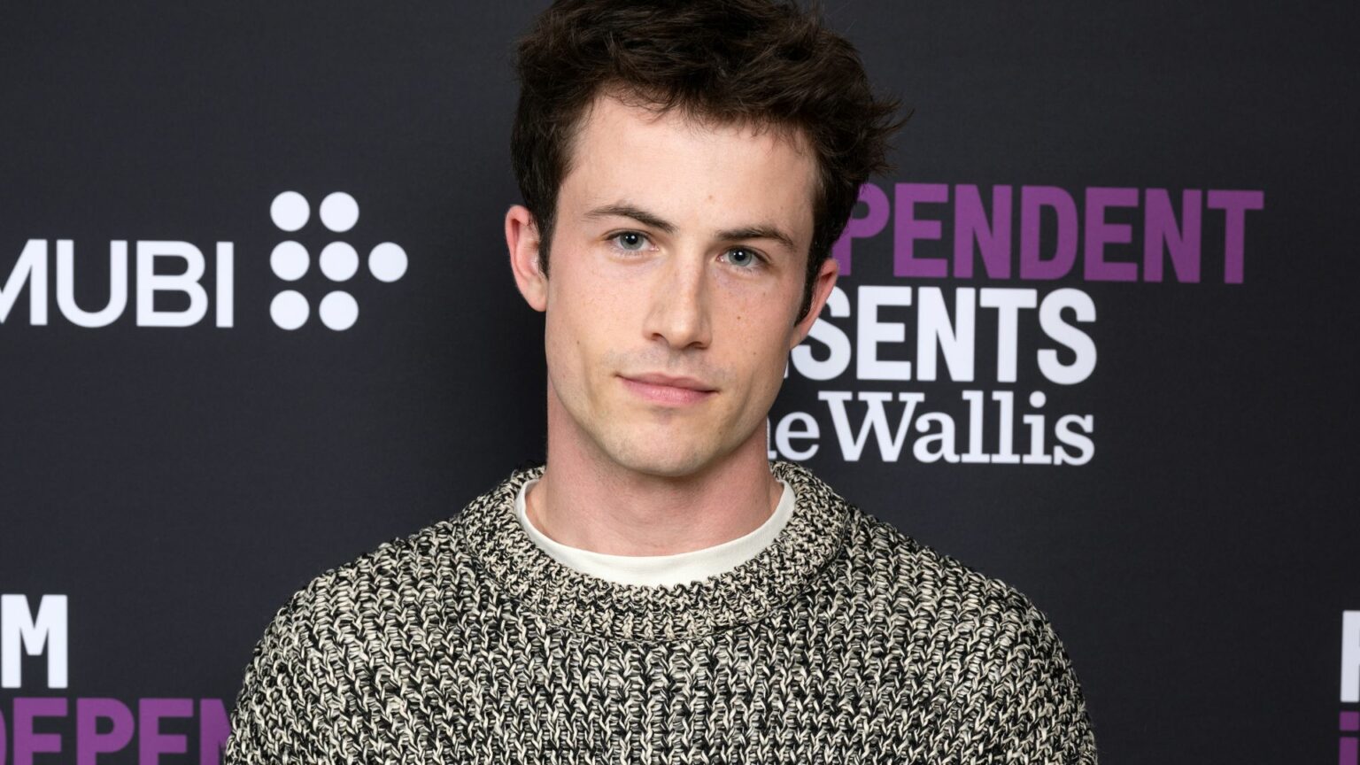 Dylan Minnette Star Of 13 Reasons Why Reveals The Reason For His