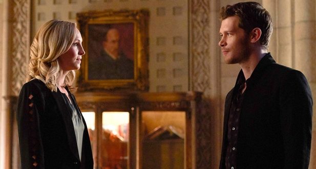 Socorro! Astro de 'The Vampire Diaries', Matthew Davis se casa com namorada  três horas após fazer o pedido; veja fotos - Hugo Gloss