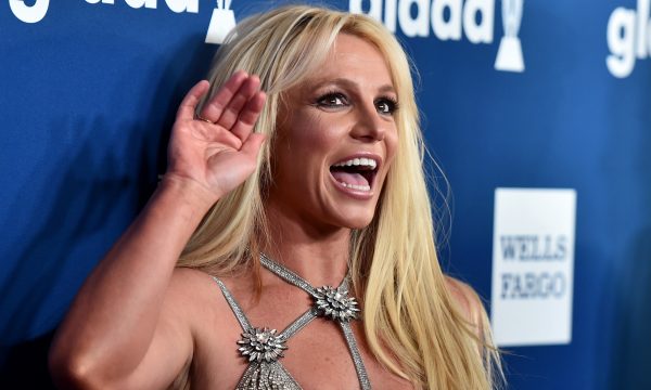 Britney Spears é processada por ex-marido com pedido de pensão, revela People
