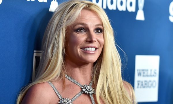 Britney Spears terá que pagar mais de R$ 400 mil ao ex Kevin Federline, diz site