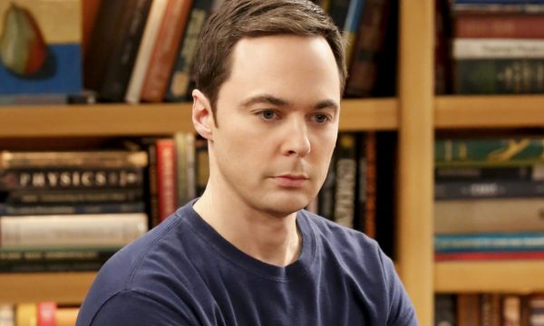 Jim Parsons escreve linda homenagem após anúncio do fim de “The Big Bang Theory”