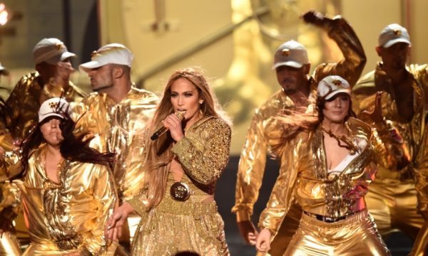 ‘VMA 2018’: Jennifer Lopez faz performance histórica com os maiores hits da carreira