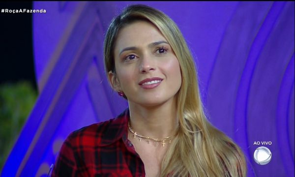A Fazenda 10: Nadja Pessoa é expulsa do programa após agredir Caique Aguiar