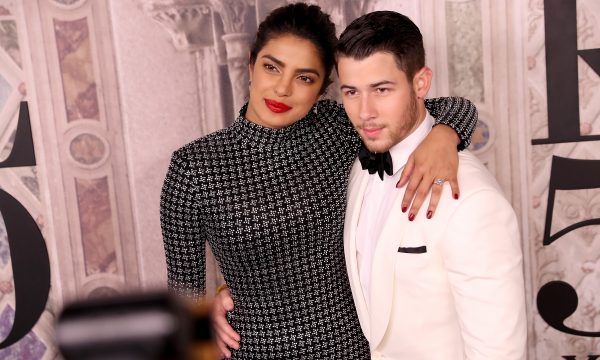 Priyanka Chopra diz que Nick Jonas é sua família e revela como os dois se conectaram