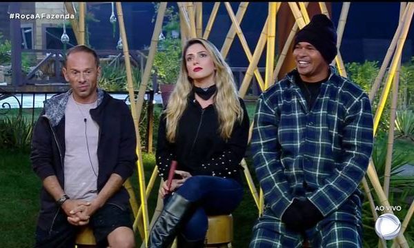 ‘A Fazenda 10’: formação de roça tem acusações ao vivo e promessa de processo fora do programa; assista vídeos