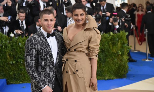 Priyanka Chopra fez pedido fofo a hairstylist antes de cerimônia com Nick Jonas; saiba detalhes