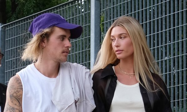 Ui! Justin Bieber deixa comentário bem íntimo em foto da amada Hailey Bieber; veja!