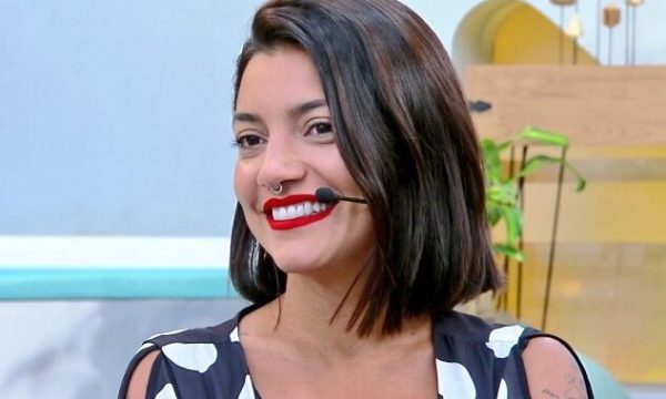 A Fazenda 10: Gabi Prado anuncia medida protetiva contra peão e desabafa: ‘Estou chorando muito!’