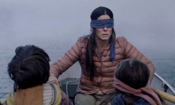‘Bird Box’ bate recorde de filme original Netflix mais assistido em uma semana; Sandra Bullock fala sobre aparência dos ‘monstros’