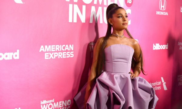 Ariana Grande faz homenagem para Mac Miller em seu Instagram, se arrepende e apaga