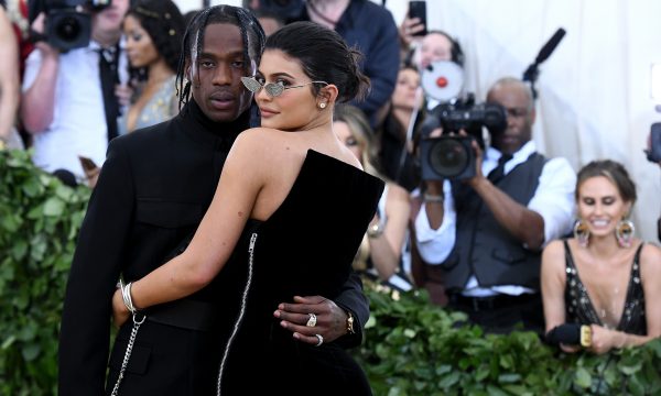 Travis Scott revela que casamento com Kylie está próximo e relembra reação deles ao descobrirem gravidez!