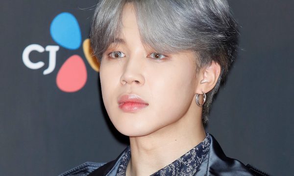 OMG! Jimin, do BTS, lança “Promise”, sua primeira música autoral; vem ouvir!