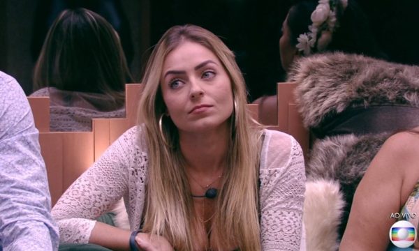 BBB 19: Paula relembra agressão de ex-namorado: “Eu já tava ficando toda roxa”
