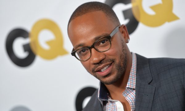 Ator Columbus Short, de ‘Scandal’ revela ter sido abusado sexualmente quando criança