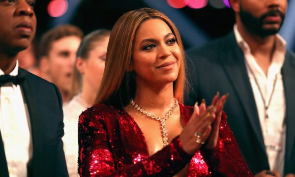 Beyoncé oferece ingressos para seus shows por toda a vida em troca de hábitos veganos; saiba detalhes!