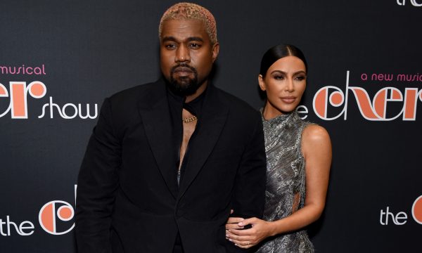 Em conversa com paparazzo, Kanye West confirma que Kim Kardashian está esperando quarto filho, diz jornal