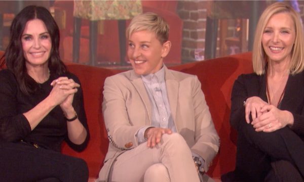 Friends! Ellen DeGeneres arma encontro surpresa de Courteney Cox e Lisa Kudrow por um motivo inusitado; vem ver!