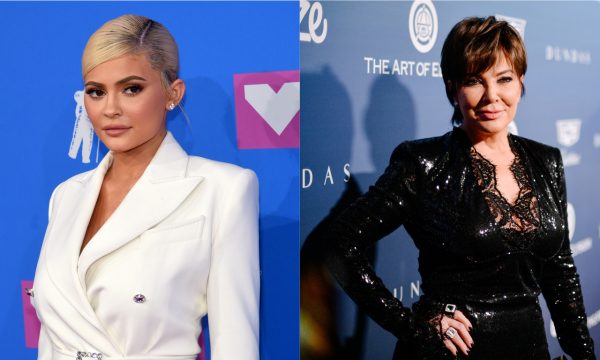 Kylie e Kris Jenner abrem as portas de suas luxuosas mansões para revista; veja fotos