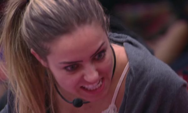 BBB 19: Paula afirma ter sido possuída por espírito demoníaco dentro do reality: “Comecei a rosnar!”