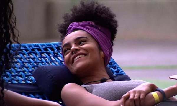 BBB 19: Gabriela questiona sisters sobre interesse em mulheres e revela namoro com homem: ‘Minha mãe ficou passada!’