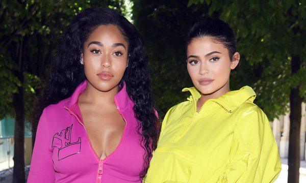 Kylie Jenner e Jordyn Woods tentam reconstruir amizade após escândalo de traição, diz People: “Não está 100% acabada”
