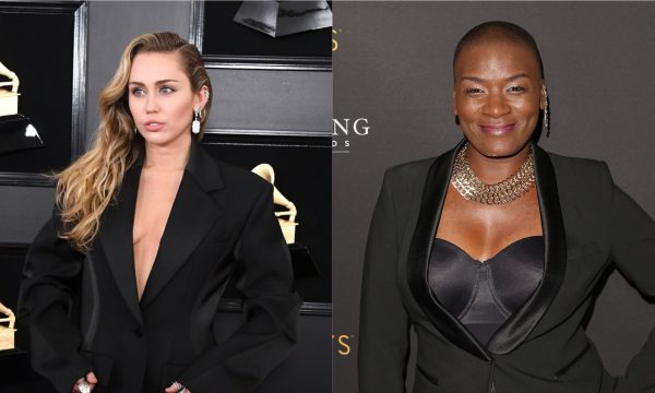Vídeo: Miley Cyrus fica em prantos no memorial de Janice Freeman e junta-se ao pai em lindo tributo: ‘Ela foi a minha técnica!’