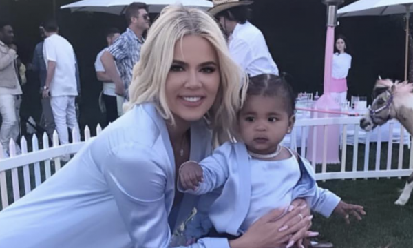 Khloé Kardashian ‘tranca’ conta no Instagram após reencontro com ex e polêmica em festa de aniversário de True
