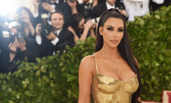 Kim Kardashian rebate críticas sobre estar estudando para ser advogada: “Nunca é tarde para seguir seus sonhos”