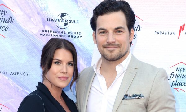 Giacomo Gianniotti, o DeLuca de “Grey’s Anatomy”, se casa com Nichole G. em cerimônia intimista na Itália; veja fotos