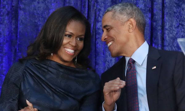 Barack e Michelle Obama anunciam séries, filme e outros projetos de parceria com a Netflix; confira!