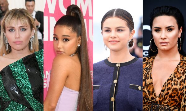 Miley Cyrus fala sobre Demi, Selena e Ariana para esclarecer trecho polêmico de sua nova música: ‘Nunca houve competição’