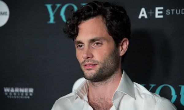 “Você”: Penn Badgley fala sobre seu personagem e explica por que ele não é um herói: “Um homem branco mau”