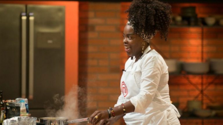 Cecília Ramos, do "MasterChef 2020", morre aos 41 anos, em decorrência da Covid-19. (Reprodução/Band)