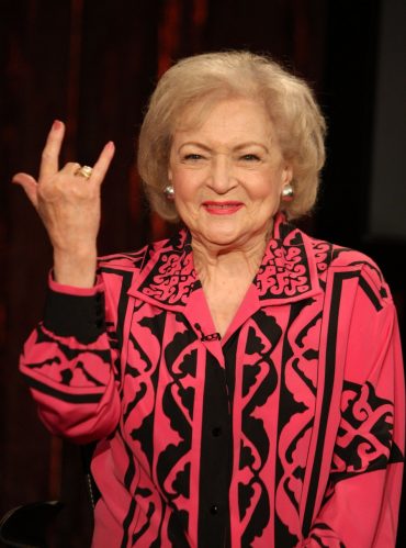 Betty White morreu aos 99 anos. (Foto: Getty)