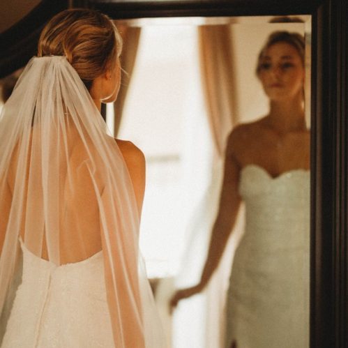 A noiva recebeu muitas críticas após o pedido. (Foto: Unsplash)