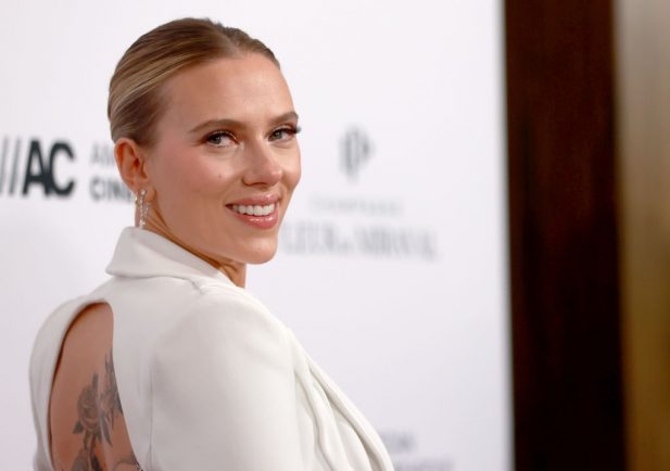 35th Annual American Cinematheque Awards Honoring Scarlett Johansson Arrivals