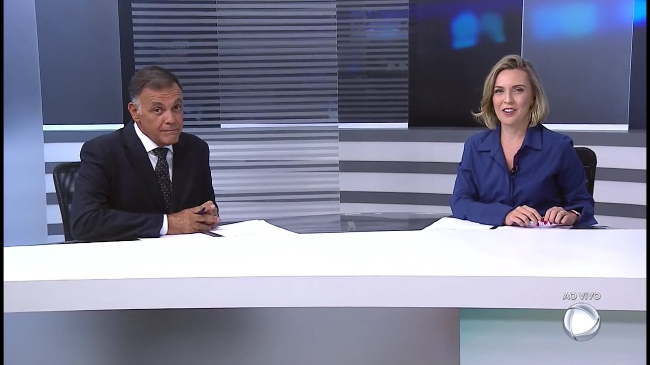 Livia Braz Record2