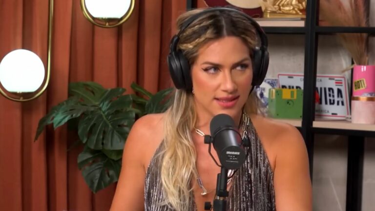 Giovanna Ewbank revela assedio nos bastidores de "A Favorita" (Foto: Reprodução/Youtube/Quem Pode Pod)