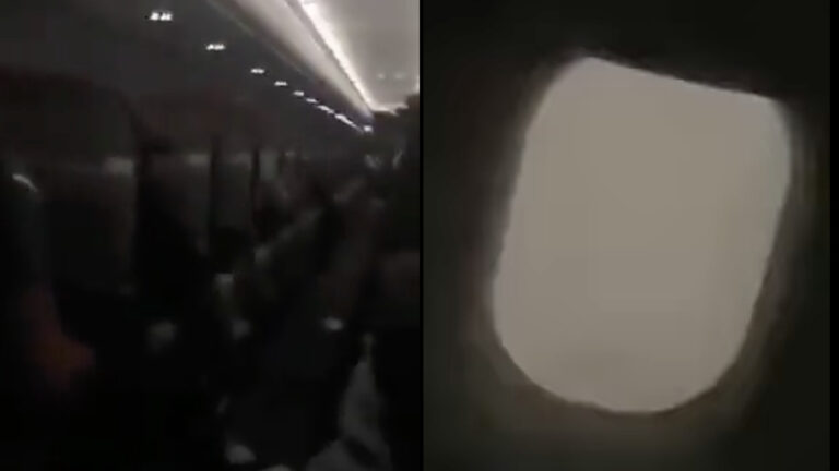 Turbulência No Avião