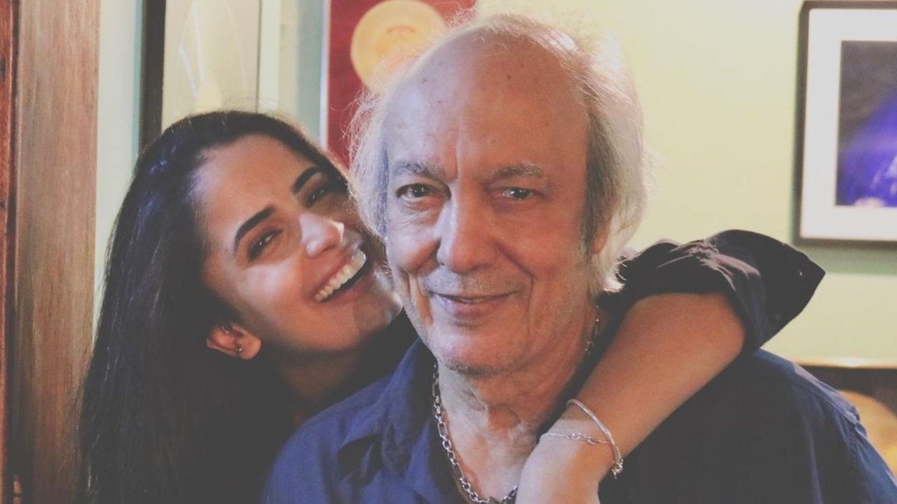 Fernanda Aristides, viúva de Erasmo Carlos, escreve recado emocionante para o cantor: “Você esperou por mim 69 anos”