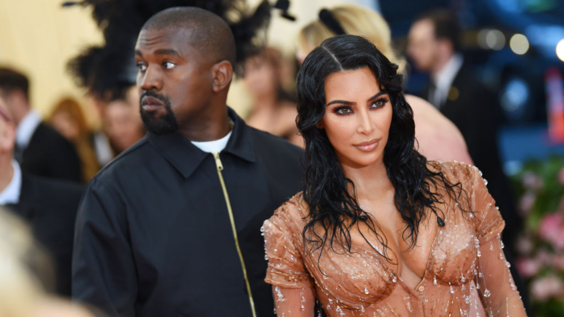 Kim Kardashian e Kanye West finalizam divórcio; saiba como ficam propriedades, custódia dos filhos e pensão alimentícia