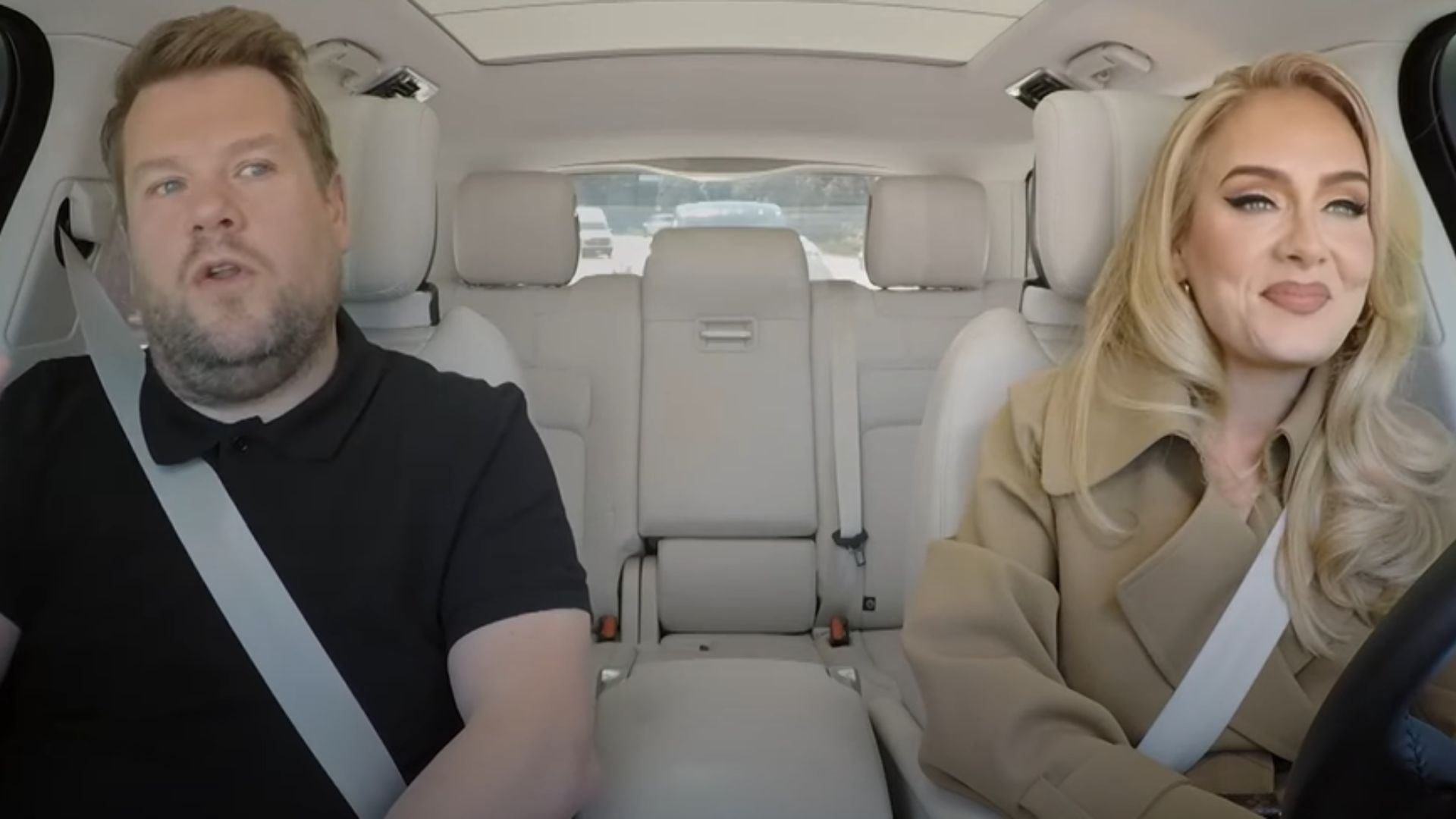Adele desabafa e chora ao relembrar divórcio no episódio final do “Carpool Karaoke”; assista