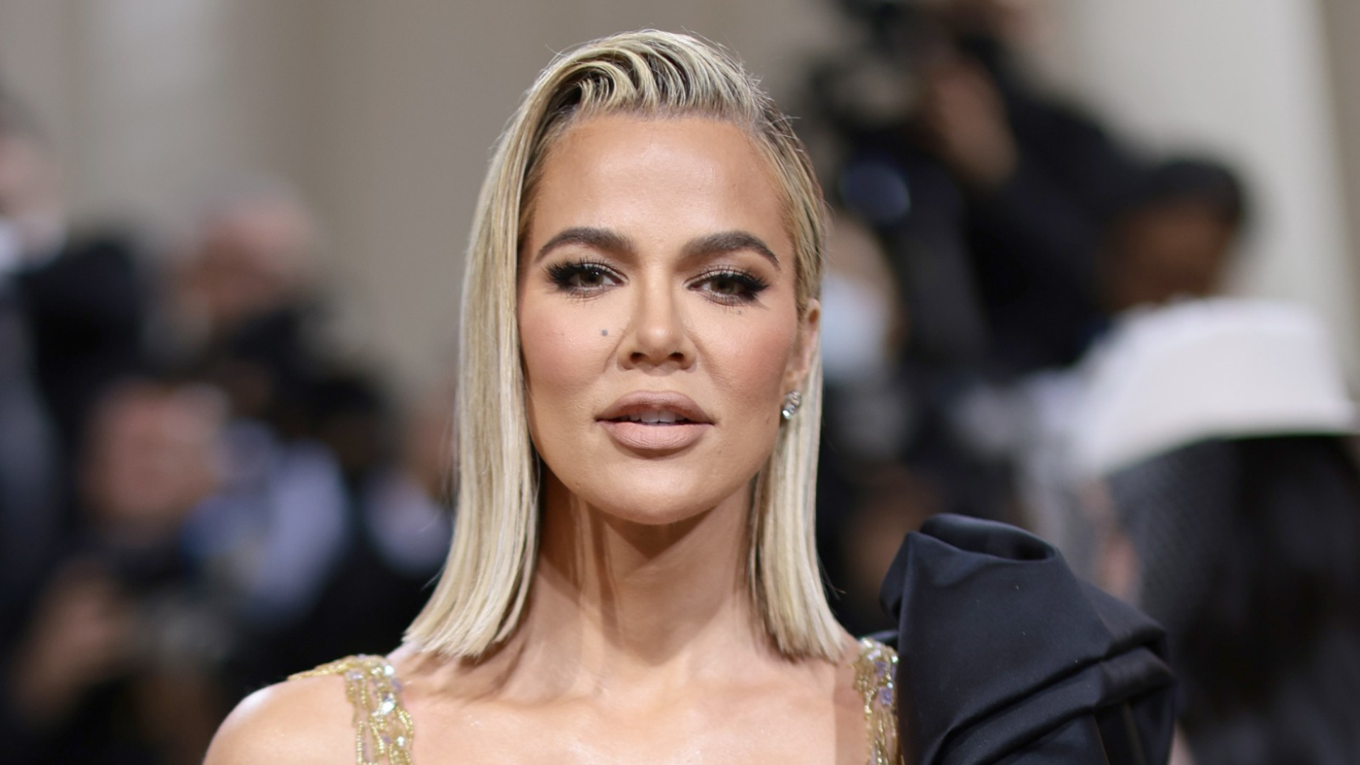 Khloé Kardashian revela o nome do filho e expõe diferença de conexão por conta de barriga solidária: ‘Me sinto culpada’