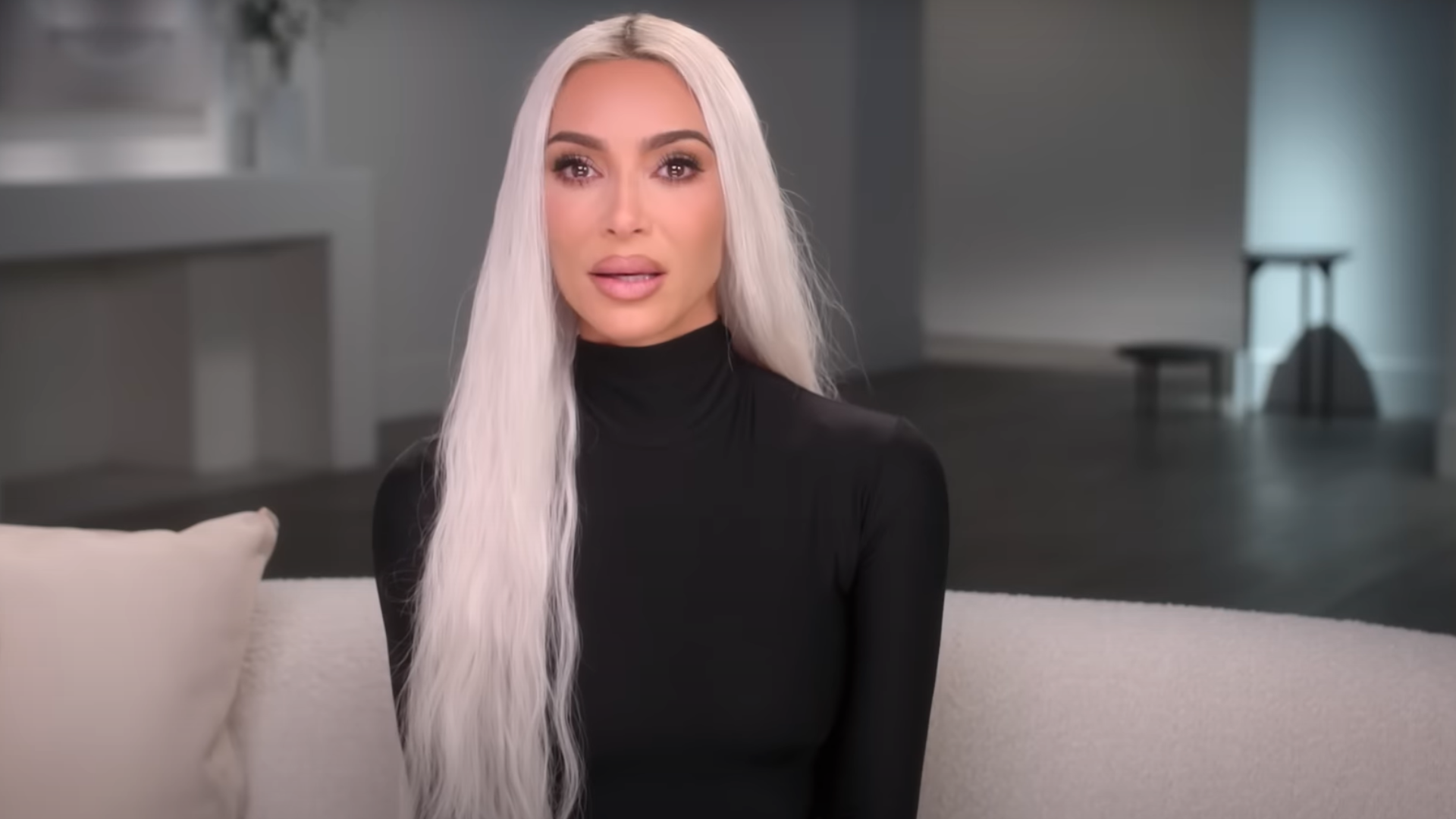 Kim Kardashian expõe como era humilhada por Kanye por conta de sex tape e chora com acusação sobre Drake