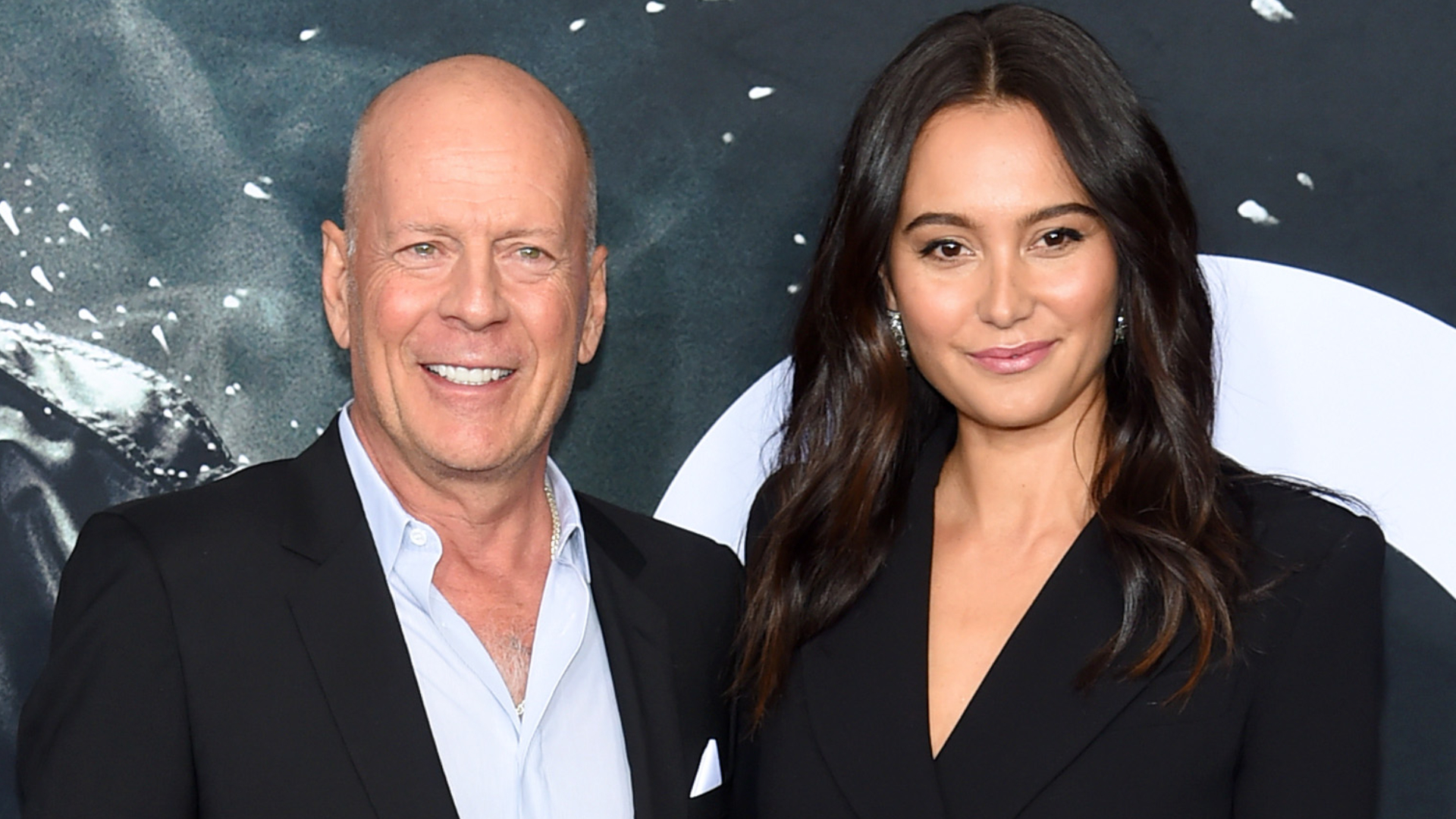 Esposa de Bruce Willis faz desabafo sobre saúde mental e cuidados com o ator: “Não estou bem”