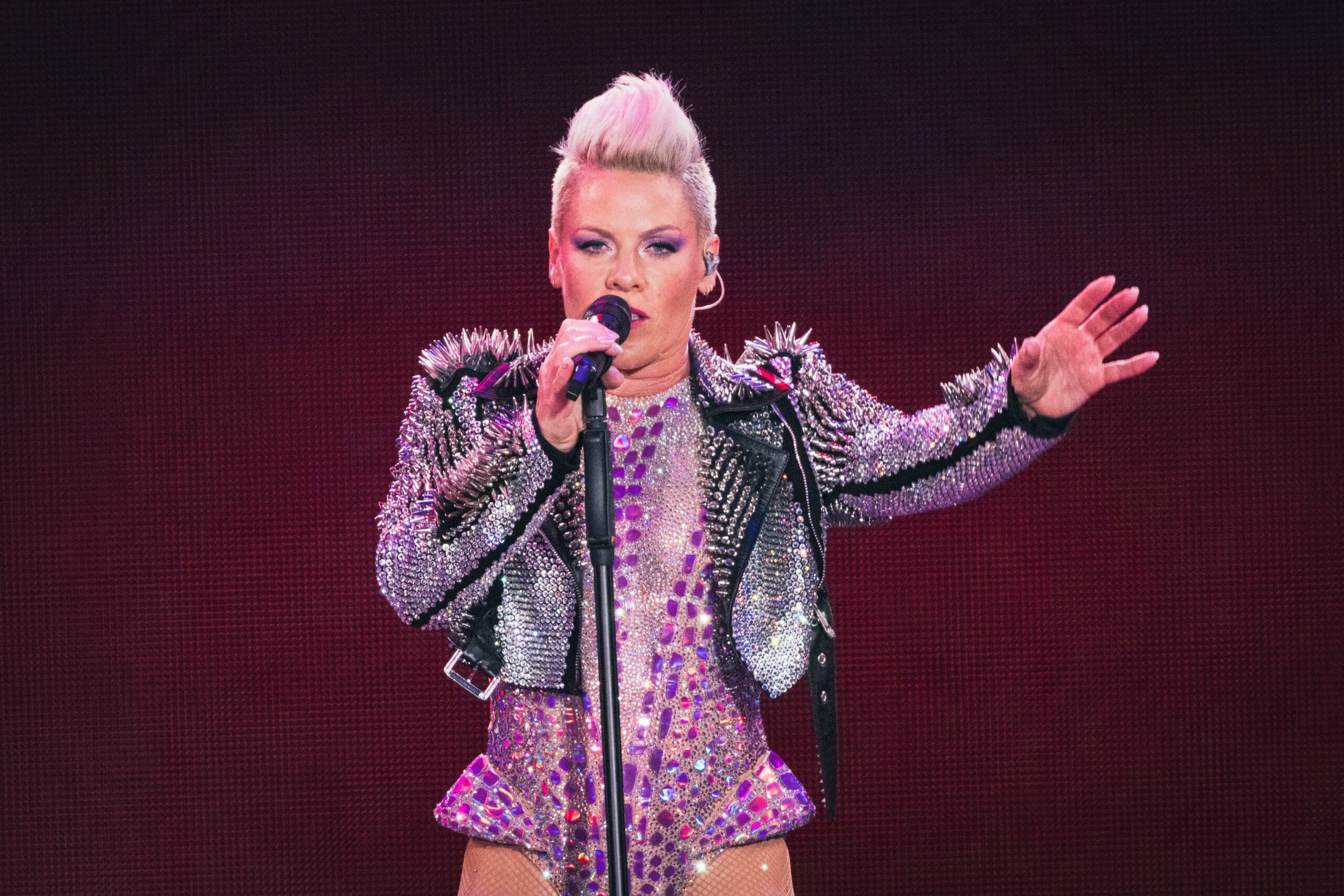 P!nk reveals the song he considers the worst of his career: “I wish I never did it”