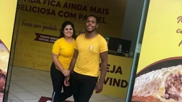 Daniela Oliveira e Gabriel Fernandes da Cunha são os donos da pastelaria (Foto: Reprodução/Arquivo Pessoal)