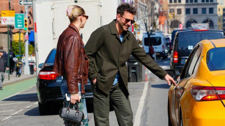 Gigi Hadid E Bradley Cooper São Vistos Aos Beijos Durante Jantar ...