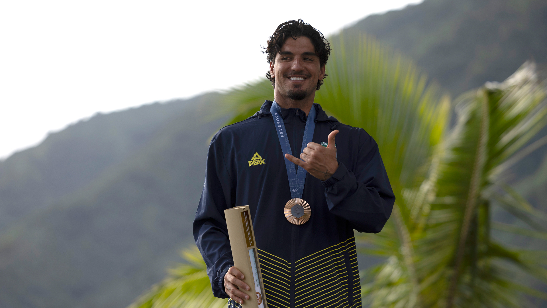 Peru fará reclamação para tirar bronze de Gabriel Medina no surfe: “Foi evidente o roubo cometido”