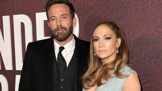 Sources reveal Jennifer Lopez's reaction after her divorce from Ben Affleck